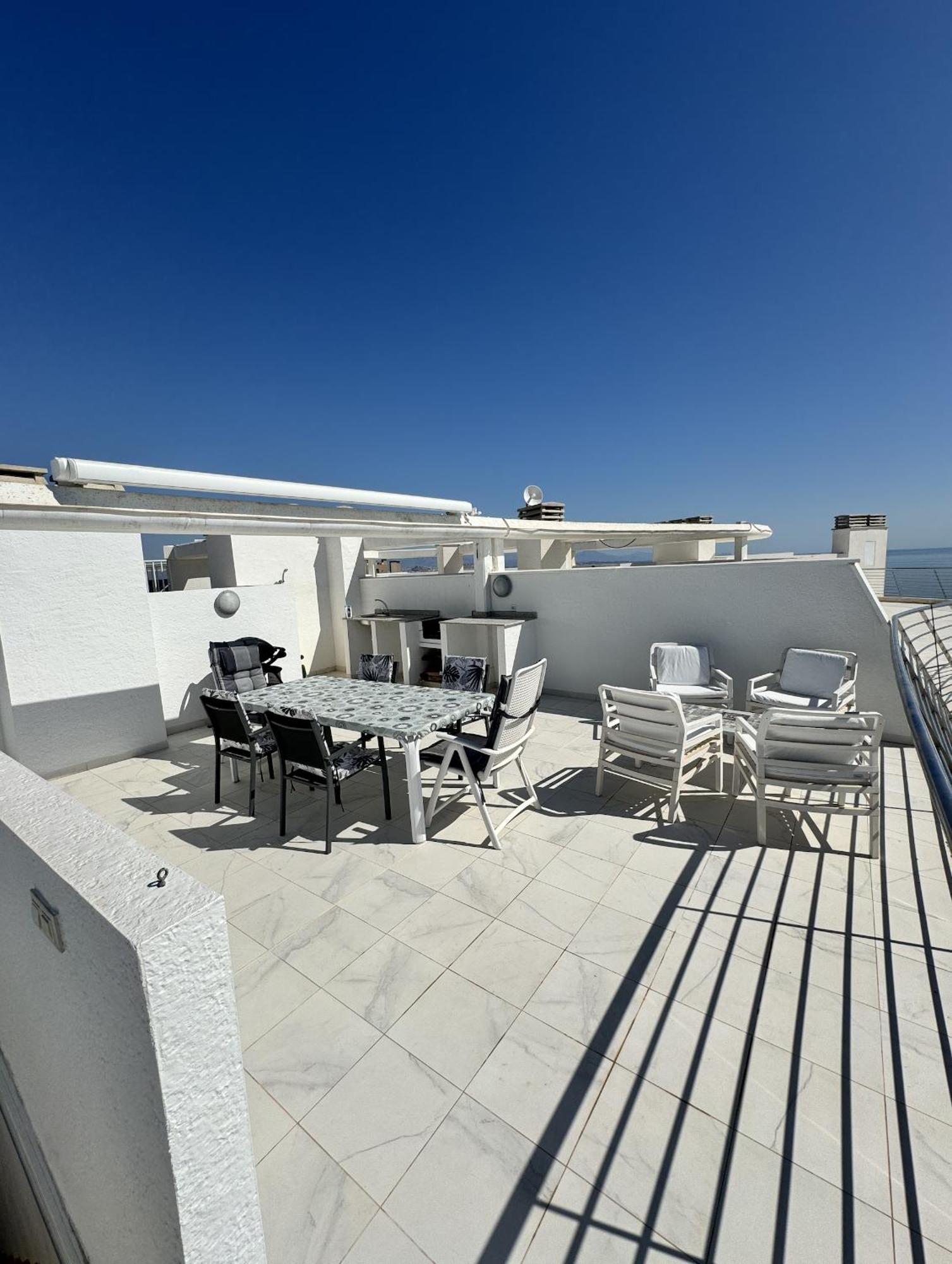 Infinity View Penthouse Apartment Arenales del Sol Exteriér fotografie